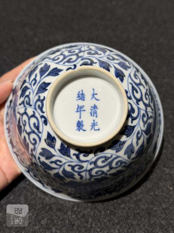 清光绪 青花缠枝莲纹小碗 - 图6